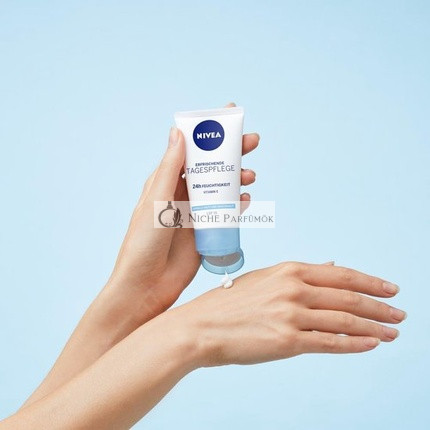 Nivea Essentials Hydratačný krém na normálnu a zmiešanú pleť SPF 15 - 50ml