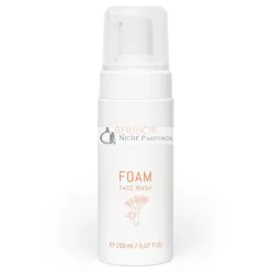 Bio čistiaca pena s astaxantínom pre aknóznu pleť, 150ml