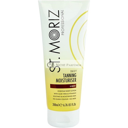 St.Moriz Gradual Golden Glow Tanning Moisturiser samoopaľovací krém s hydratačným účinkom 200 ml
