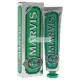 Marvis Classic Strong Mint zubná pasta Fluoride Toothpaste 85 ml